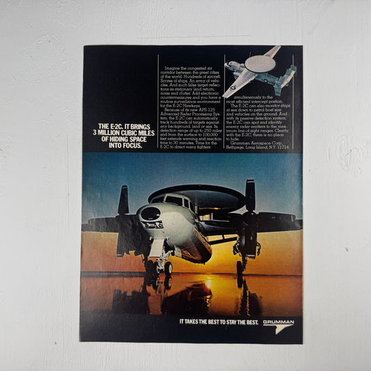 Grumman E-2C Hawkeye at Sunset